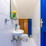 펜션 Family Four Bedroom With Pool
