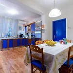 Family Four Bedroom With Pool *