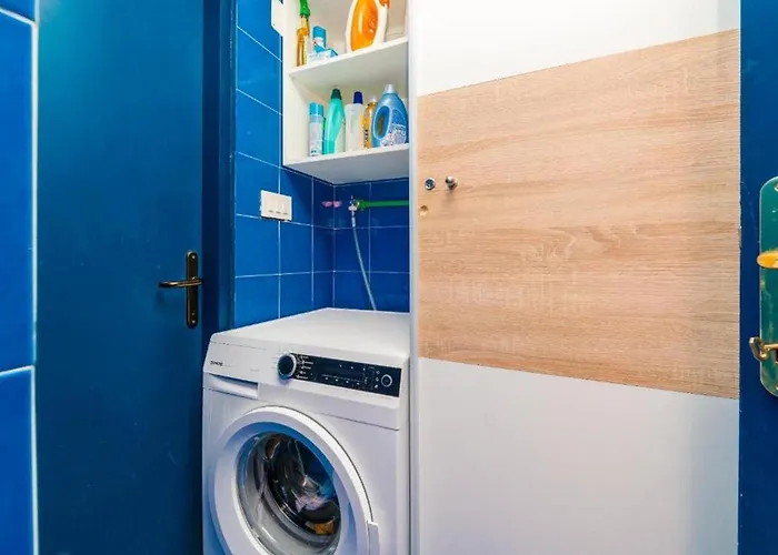 Tatil Evi Family Four Bedroom With Pool Mlini