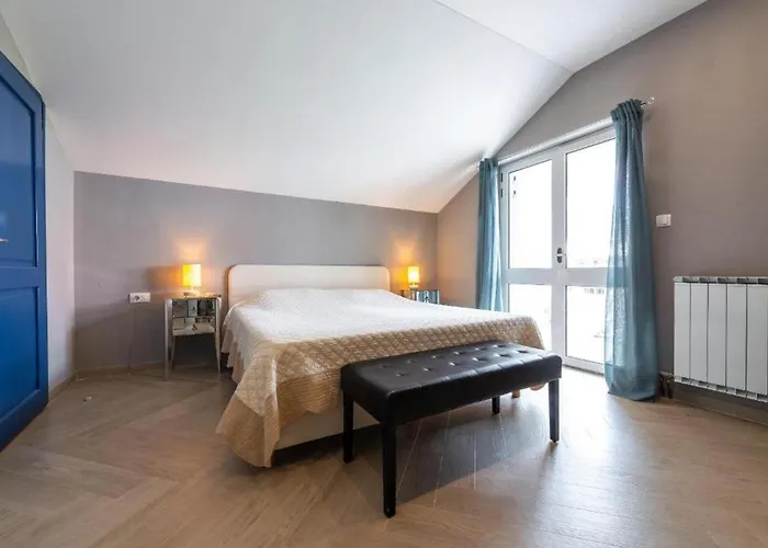 Family Four Bedroom With Pool